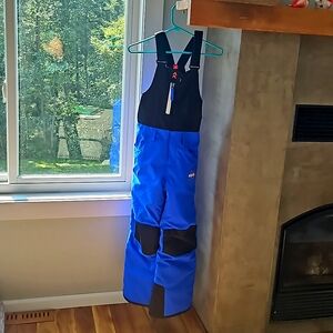 NWT 686 Nasa Youth Medium Snow Bibs Pants